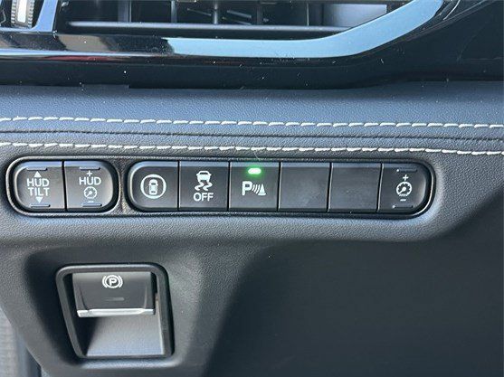 New 2026 Platinum White Pearl Acura SH-AWD Advance Package image 24