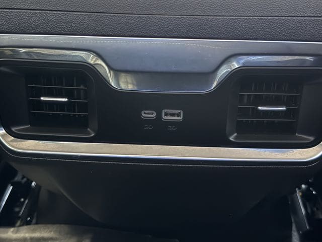 Used 2024 Sterling Metallic GMC Elevation image 28
