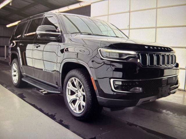 2022 Jeep Wagoneer Series II 4WD's photo