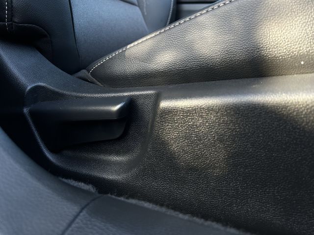 Used 2022 Still Night Pearl Honda Sport image 31