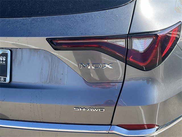 Used 2026 Liquid Carbon Metallic Acura Advance Package image 7