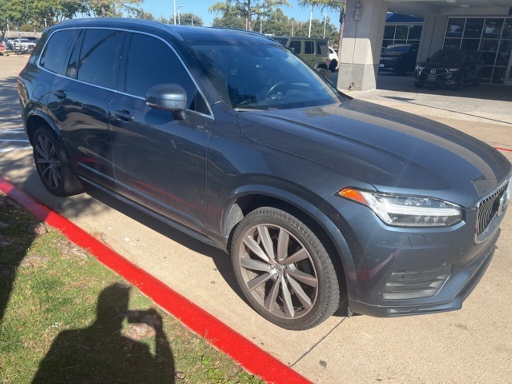 Used 2021 Volvo XC90 T5 Momentum 7 Passenger SUV