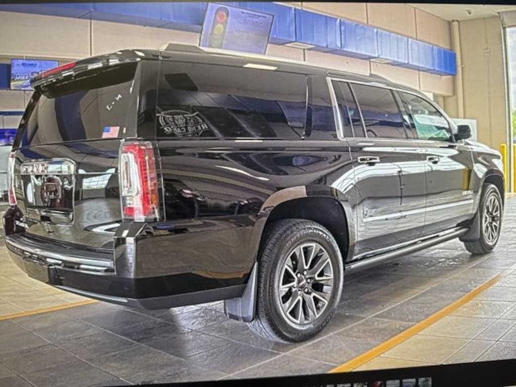 Used 2016 GMC Yukon XL Denali SUV