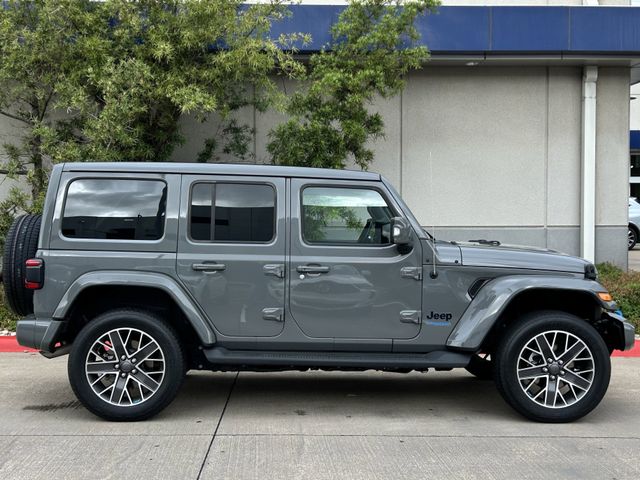Used 2022 Sting-Gray Clearcoat Jeep Unlimited Sahara High Altitude 4xe image 3
