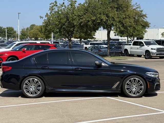 Used 2020 Carbon Black Metallic BMW M550i xDrive image 3