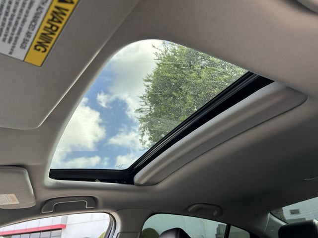 Used 2021 Majestic Black Pearl Acura Premium Package image 26