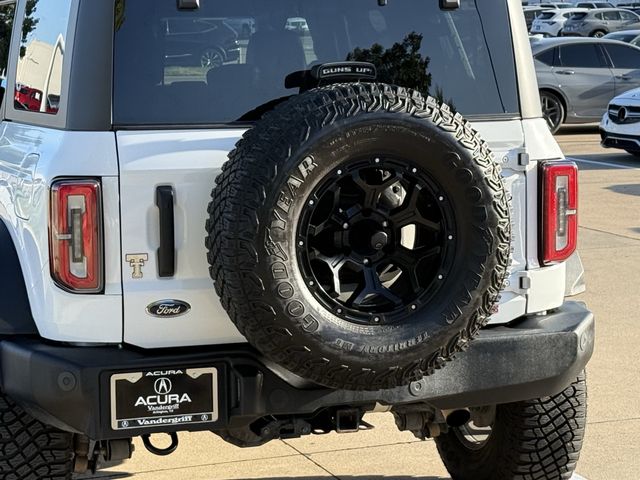 Used 2022 Oxford White Ford Wildtrak image 6