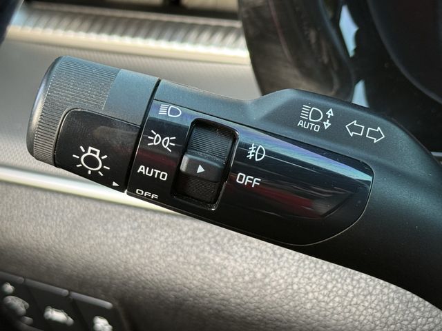 Used 2024 Wolf Gray Kia GT-Line image 21