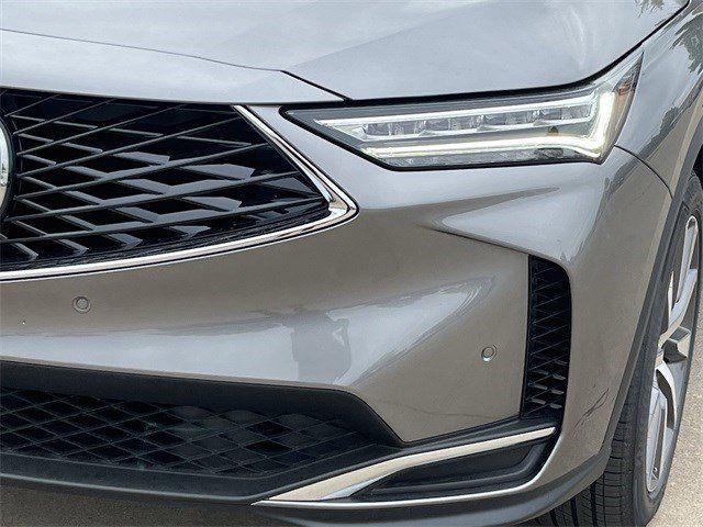 Used 2026 Liquid Carbon Metallic Acura Technology Package image 9