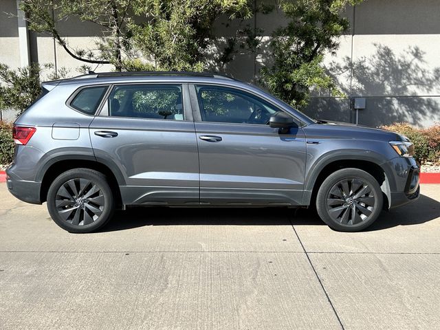 Used 2024 Platinum Gray Metallic Volkswagen 1.5T S image 3