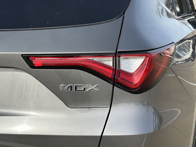 Used 2023 Liquid Carbon Metallic Acura Technology image 8