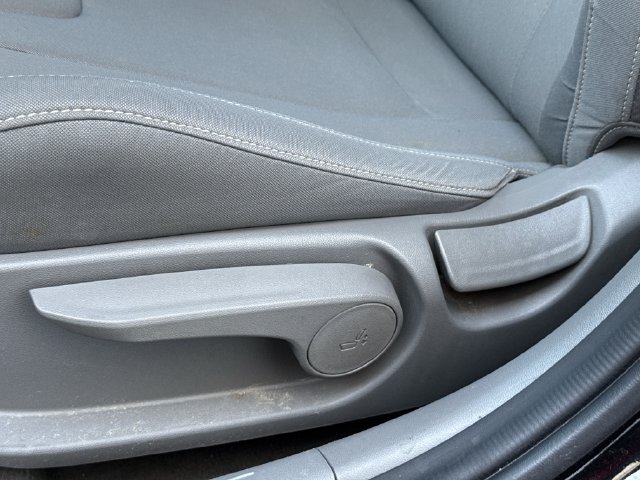 Used 2025 Abyss Black Hyundai SEL Convenience image 25