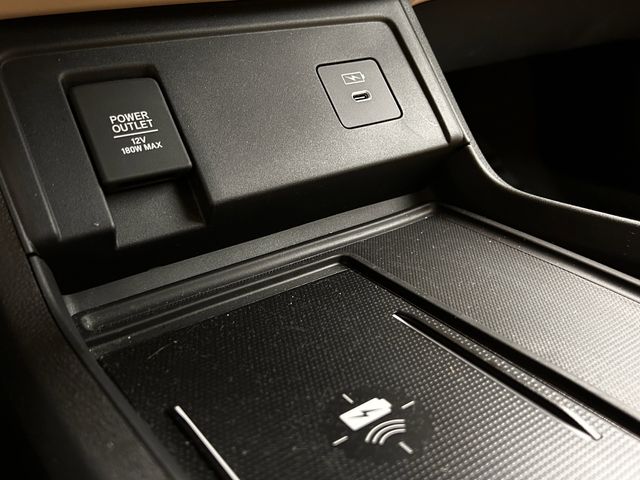 Used 2023 Platinum White Pearl Acura Advance Package image 22