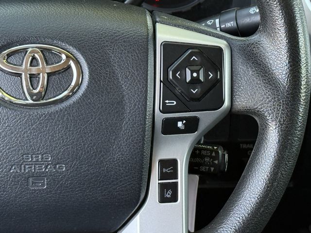 Used 2020 Cement Toyota SR5 image 14