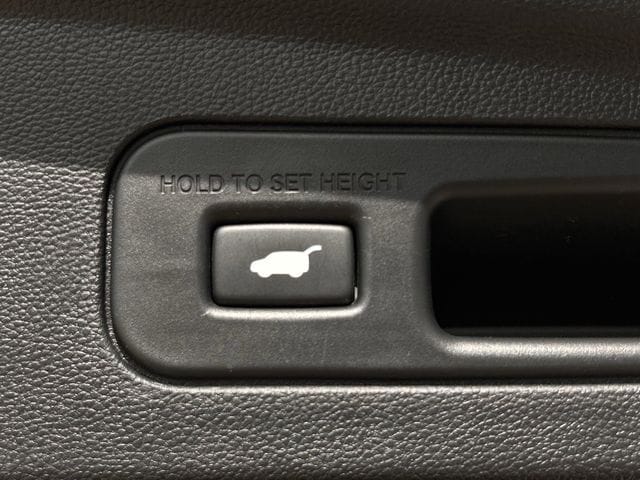 Used 2024 Majestic Black Pearl Acura A-Spec image 35