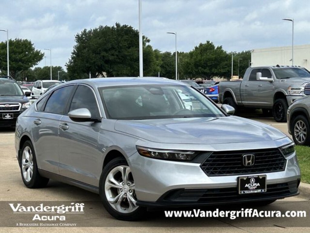 Used 2023 Honda Accord LX Sedan