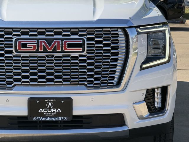 Used 2022 White Frost Tricoat GMC Denali image 8