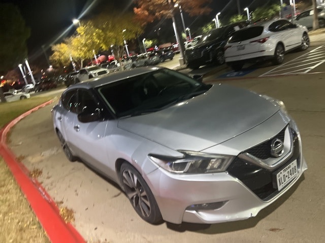 2017 Nissan Maxima S's photo