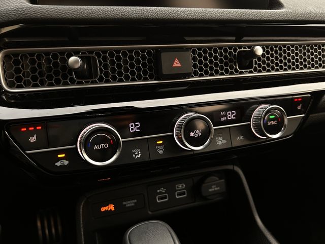 Used 2024 Boost Blue Pearl Honda Sport Touring image 22