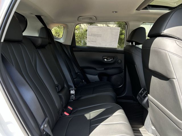 New 2026 Platinum White Pearl Acura Base image 30