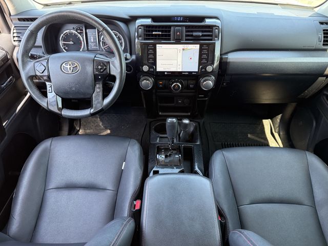 Used 2020 Super White Toyota Venture image 9