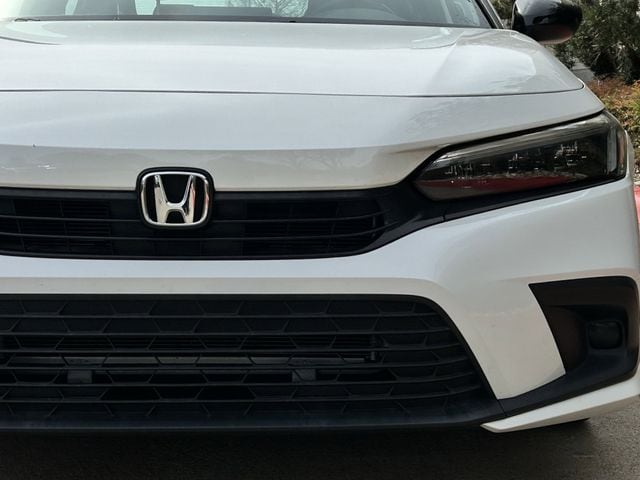 Used 2024 Platinum White Pearl Honda Sport image 10