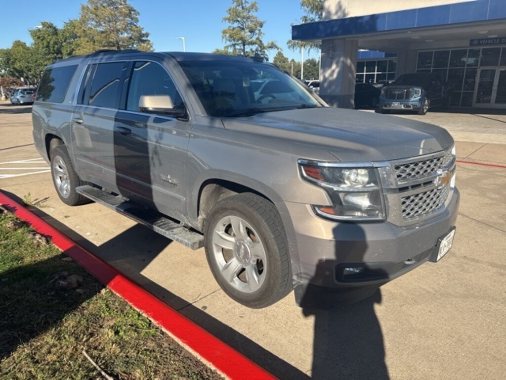 Used 2017 Chevrolet Suburban LT SUV