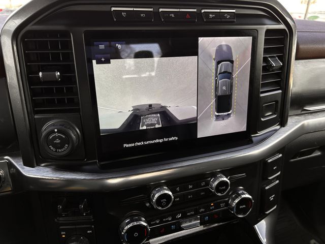 Used 2022 Star White Metallic Tri-Coat Ford Lariat image 17