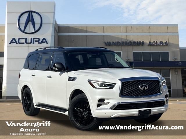 2021 INFINITI QX80's photo