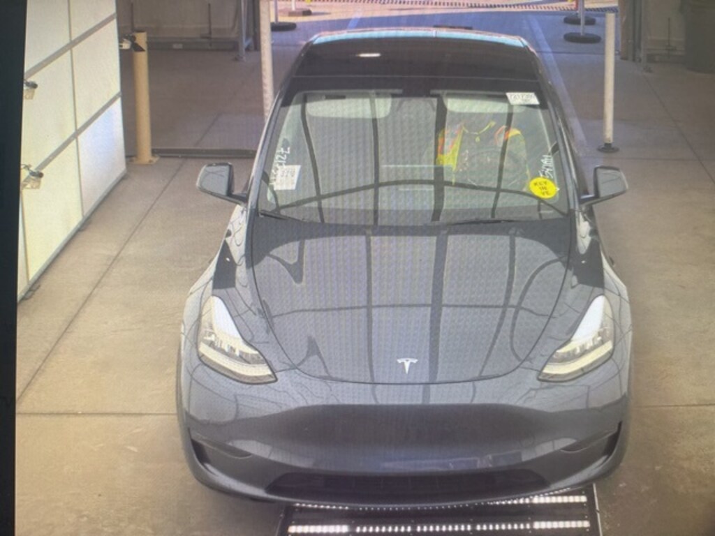 Used 2022 Tesla Model Y Long Range SUV