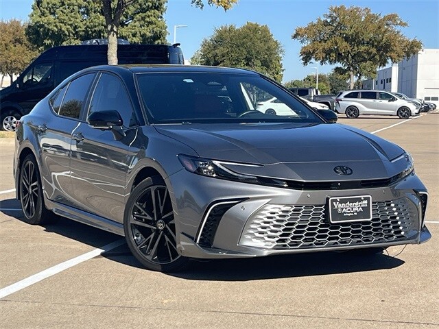 2025 Toyota Camry XSE photo 2