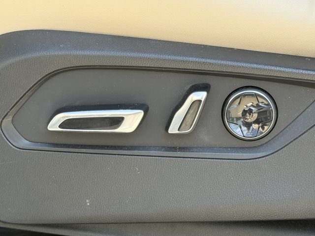 Certified Used 2025 Platinum White Pearl Acura Technology Package image 24