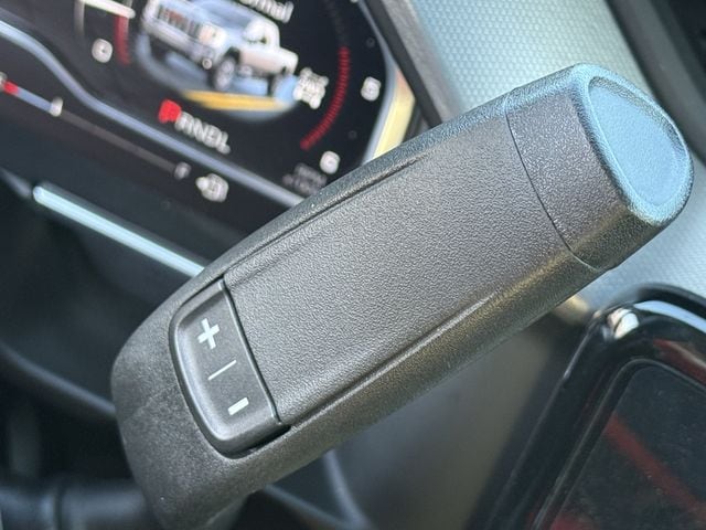 Used 2024 Onyx Black GMC Denali image 20