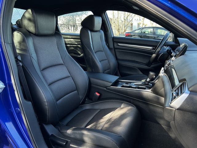 Used 2022 Still Night Pearl Honda Sport image 30