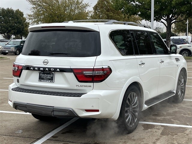 2022 Nissan Armada Platinum photo 4