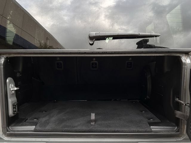 Used 2022 Sting-Gray Clearcoat Jeep Unlimited Sahara High Altitude 4xe image 32