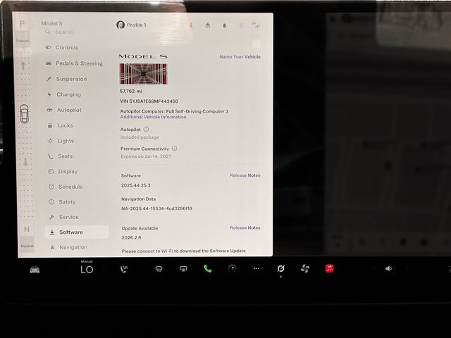 Used 2021 Pearl White Multi-Coat Tesla Plaid image 16