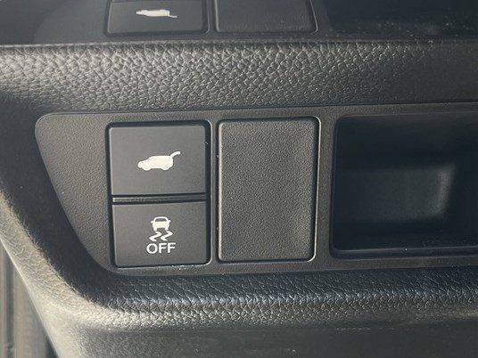 Used 2025 Platinum White Pearl Acura Base image 25