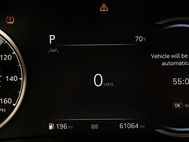 Used 2024 White Genesis 2.5T image 17