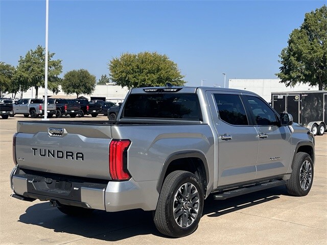 2024 Toyota Tundra Limited photo 3