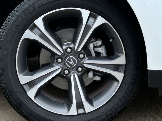 Used 2023 Platinum White Pearl Acura Advance Package image 10