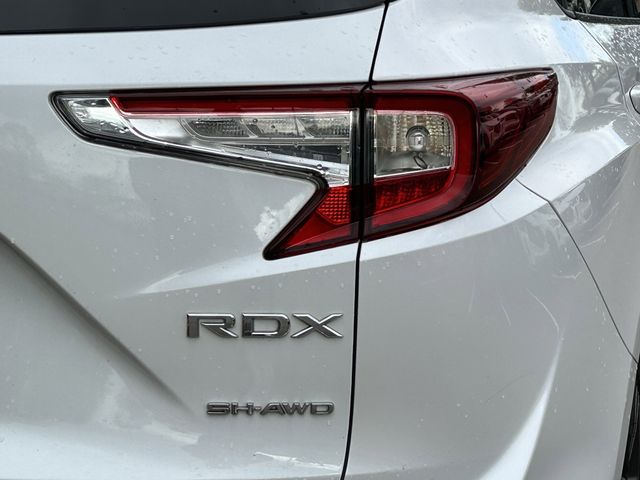Used 2023 Platinum White Pearl Acura Advance Package image 7