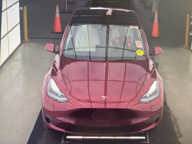 Used 2024 Tesla Model Y Long Range with VIN 7SAYGDEE3RF114912 for sale in Northfield, Minnesota