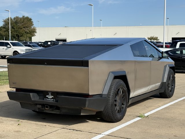 Used 2024 Stainless Steel Tesla Base image 4