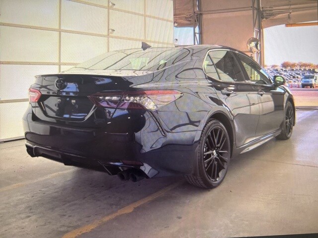 2022 Toyota Camry XSE photo 4