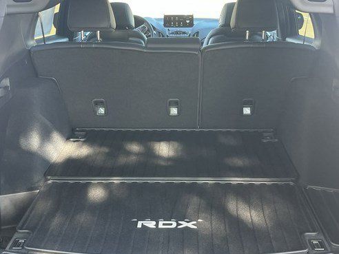 New 2026 Platinum White Pearl Acura SH-AWD image 32