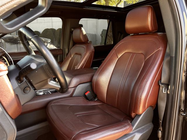 Used 2022 Agate Black Metallic Ford Limited image 26