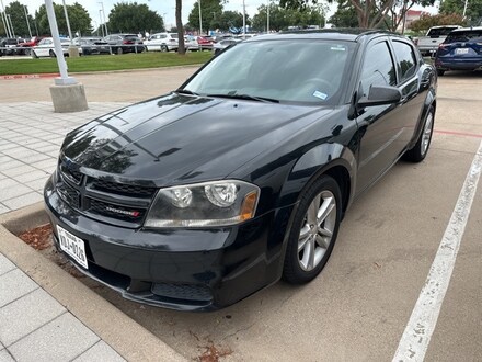 2014 Dodge Avenger SE Sedan