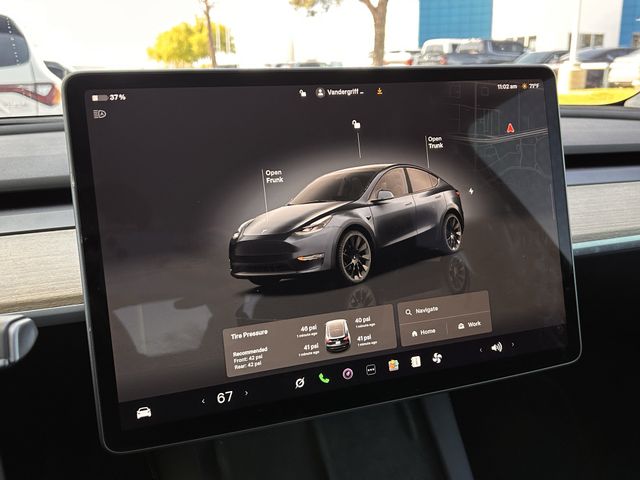 Used 2024 Stealth Gray Tesla Long Range image 19