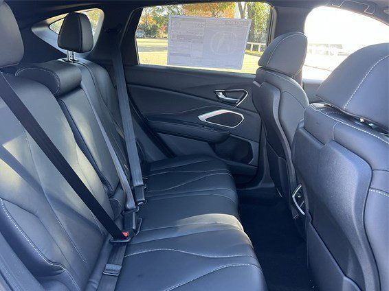 New 2026 Platinum White Pearl Acura SH-AWD image 33